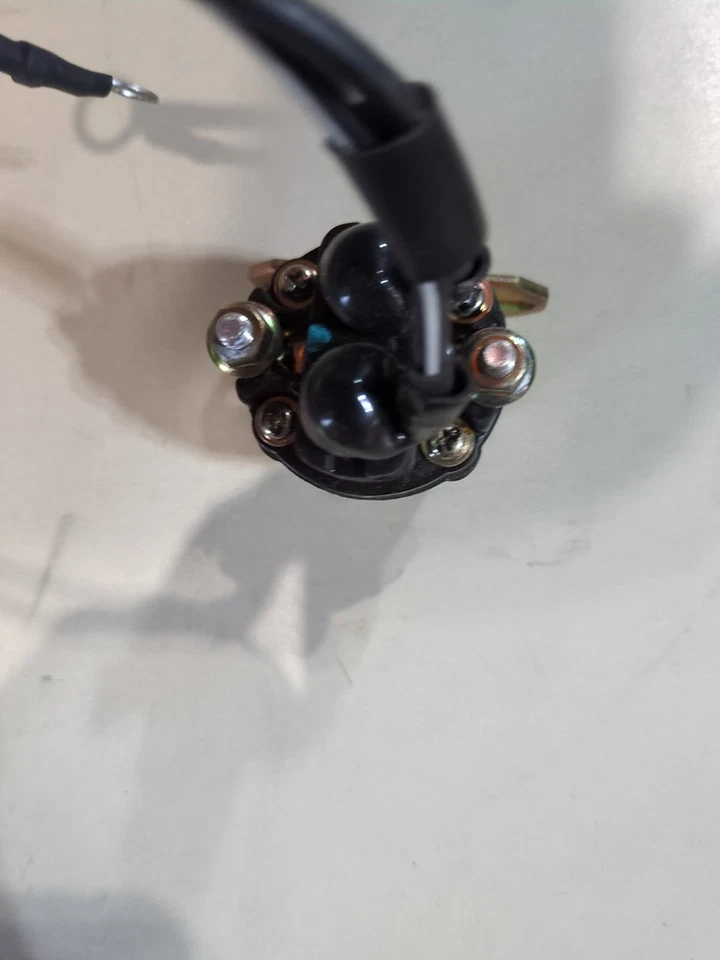 Relé de arranque Delco Remy #10517092 Foto 3 de 4