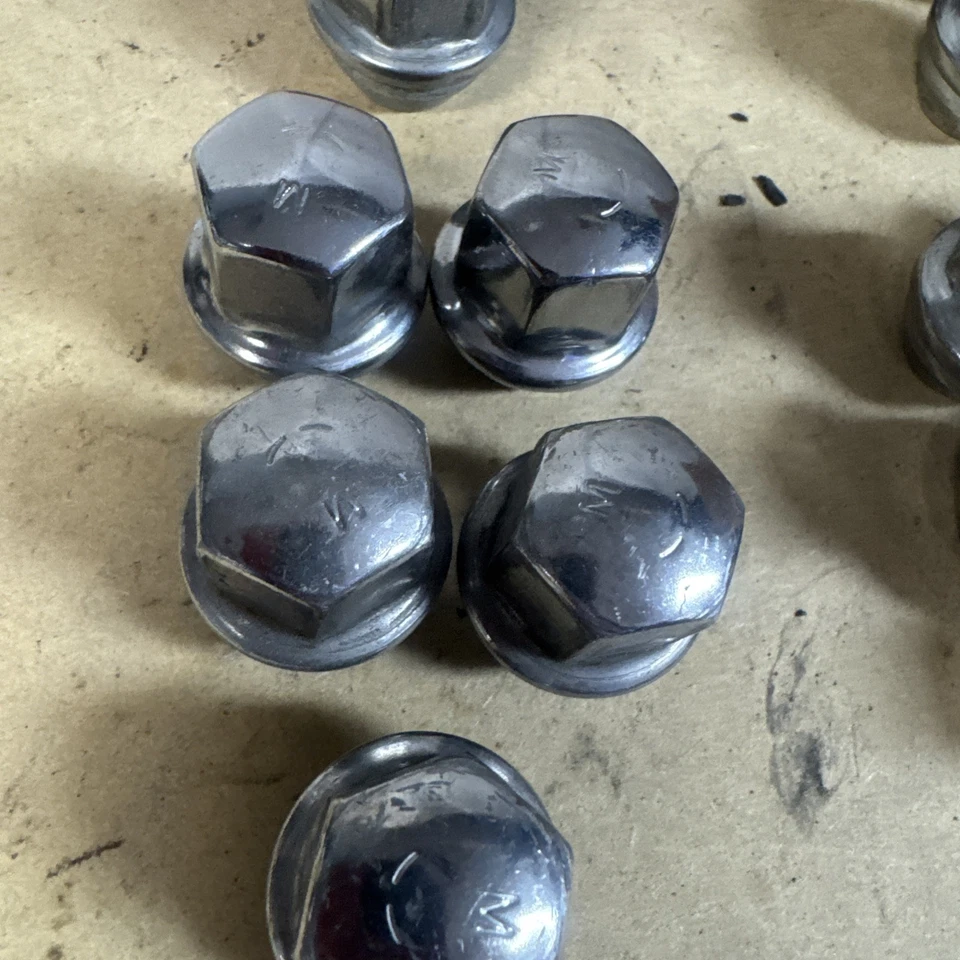 Jeep Wrangler Dodge Ram 1500 Mopar 2012-2022 OEM acero inoxidable 14X1,5 tuercas 20 un. Foto 2 de 4