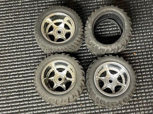 Group Lot Vintage 1.25” 1/18 RC Truck Wheels & Tires Proline 1/24 monster truck - Picture 10 of 16