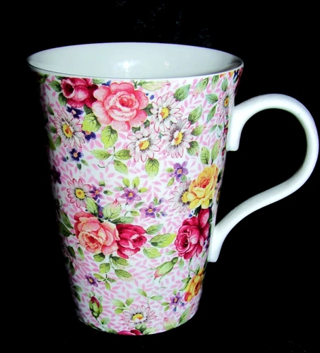NEW Vintage "CROWN TRENT" Floral  Tea Coffee Mug Cup Fine Bone China   England
