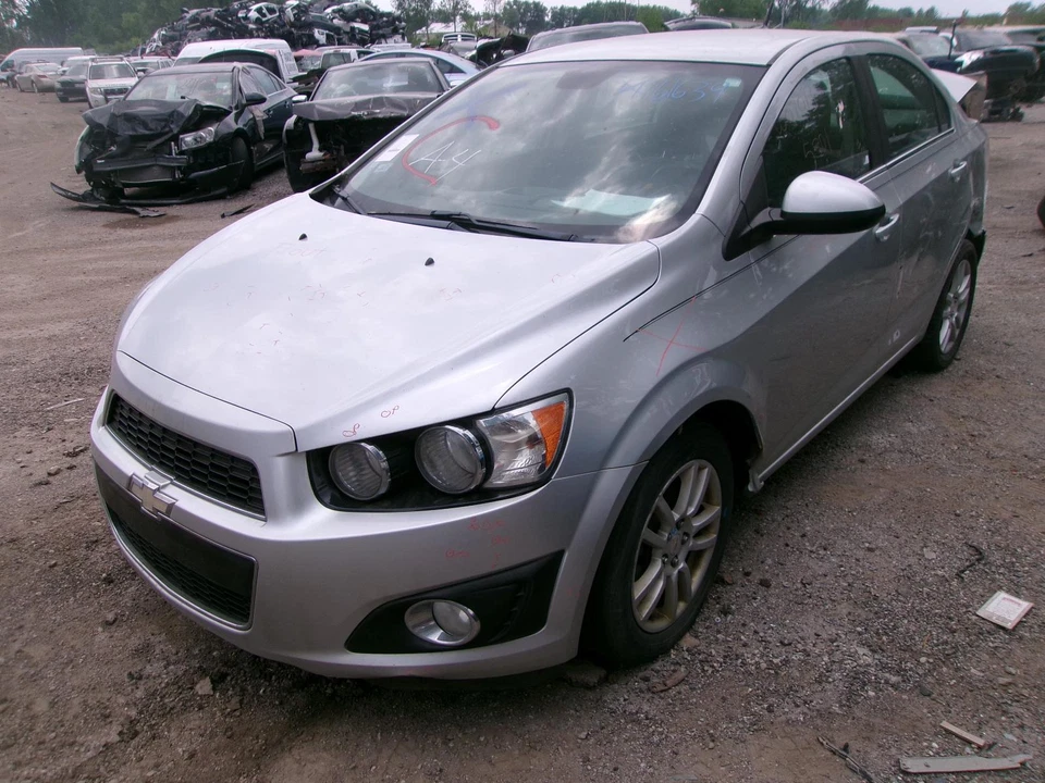 Used Rear Left Door Window Regulator Rear fits: 2012 Chevrolet Sonic electric Re - Image 3 of 4