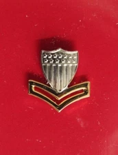 USCG US COAST GUARD REDUCED SIZE E-5 PO2 2ND CL PETTY OFFICER GARRISON CAP BADGE