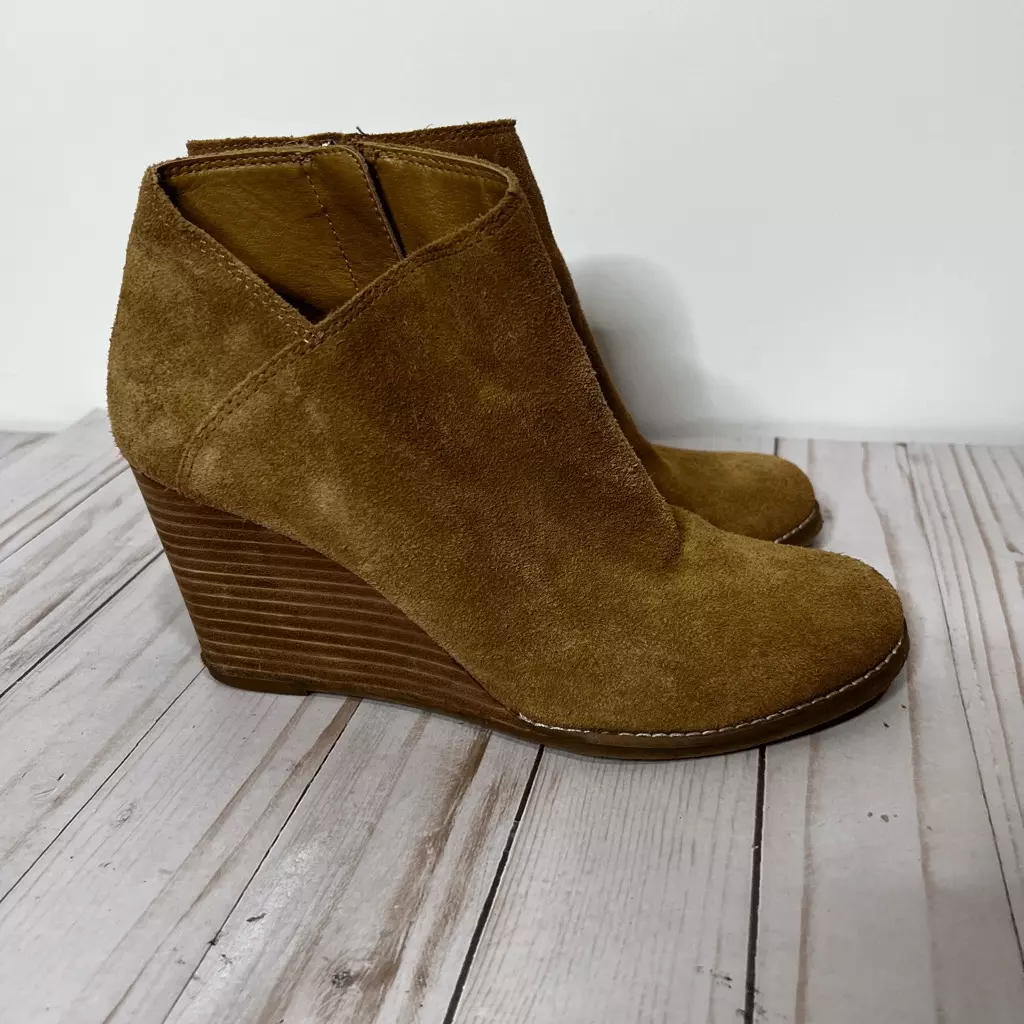 Lucky yakeena bootie hot sale