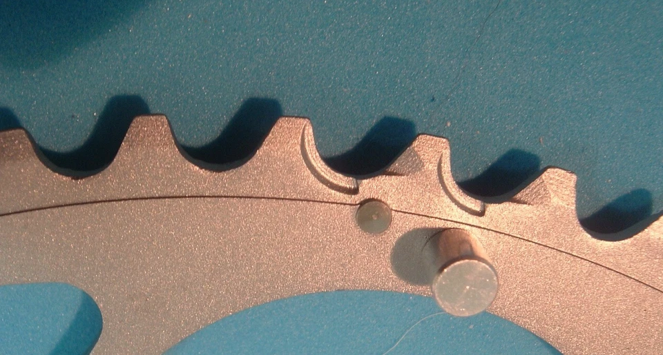 Plato exterior Shimano Ultegra FC-6503 A-52T x 130BCD-NUEVO/NOS 3x8/9-velocidades-SG-Como nuevo Foto 4 de 4