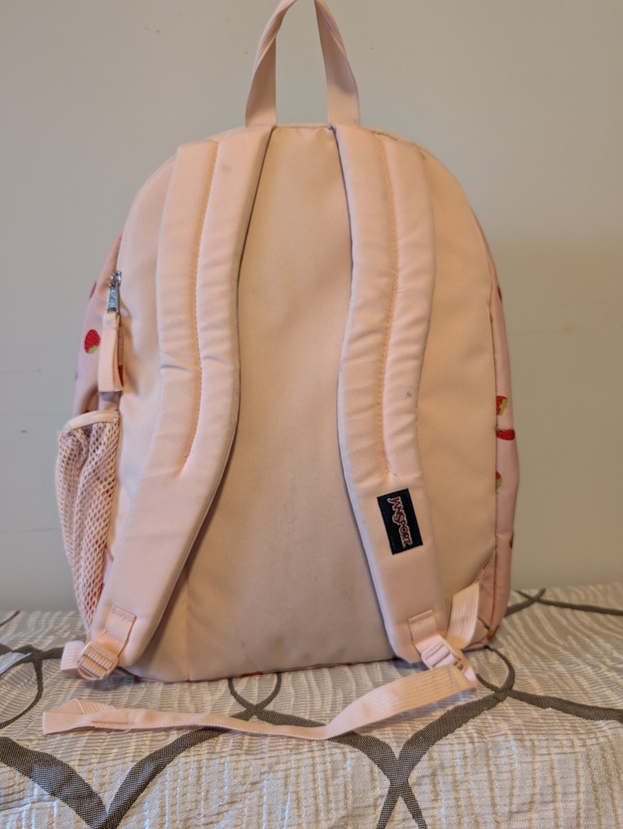 【strawberry_jam15】超大判クリームベージュラグNo.629 JanSport Big Student Laptop Backpack -- Strawberry Shower | eBay