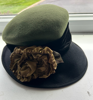 Vintage Eric Javits Black Mesh Birdcage Veil Hat with Cream Flower and Pom-Poms Eric Javits Black One Size Hats for Women for sale | eBay main image 2
