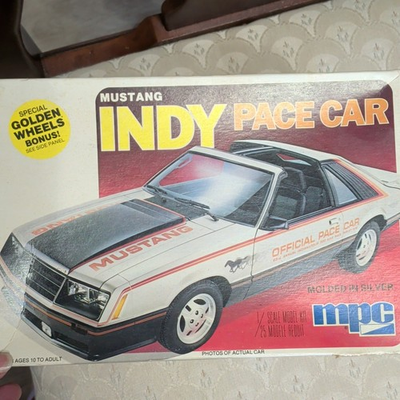 #ad MPC Ford Mustang Indy Pace Car 1:25 Unassembled Plastic Kit Silver 1 0785 $45.00