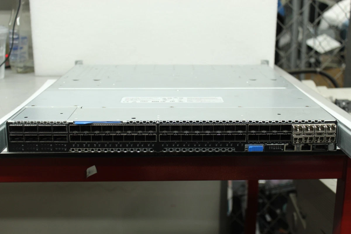 Quanta S210-X12RS Dual 6 Core Xeon E5-2620 64GB RAM 2xPSU 4x3.5 1U Server Quanta S210-X12RS Dual 6 Core Xeon E5-2620 64GB RAM 2xPSU 4x3.5 1U Server