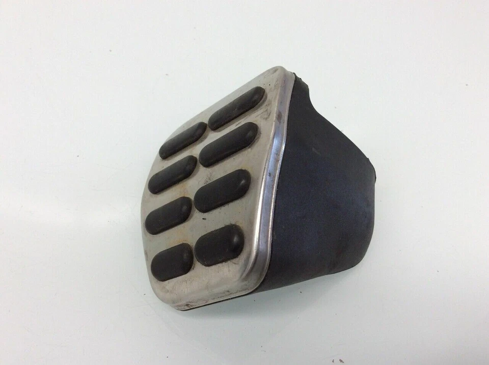 Pedal de freno Volkswagen Golf 2010 2011 2012 - 1K0721131 OEM usado Foto 3 de 4