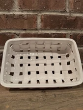 Style Eyes By Baum Bros White Woven Glazed Rectangular Ceramic Basket   9” X 6”