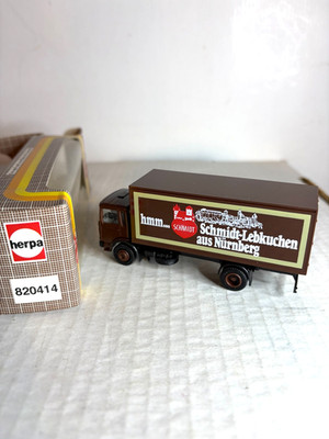 HERPA #820414  Man Box Truck ''Schmidt-Lubkuchen'' H,O,  1:87