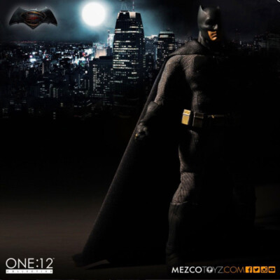 AUTHENTIC MEZCO:12 COLLECTIVE BATMAN V SUPERMAN : DAWN OF JUSTICE
