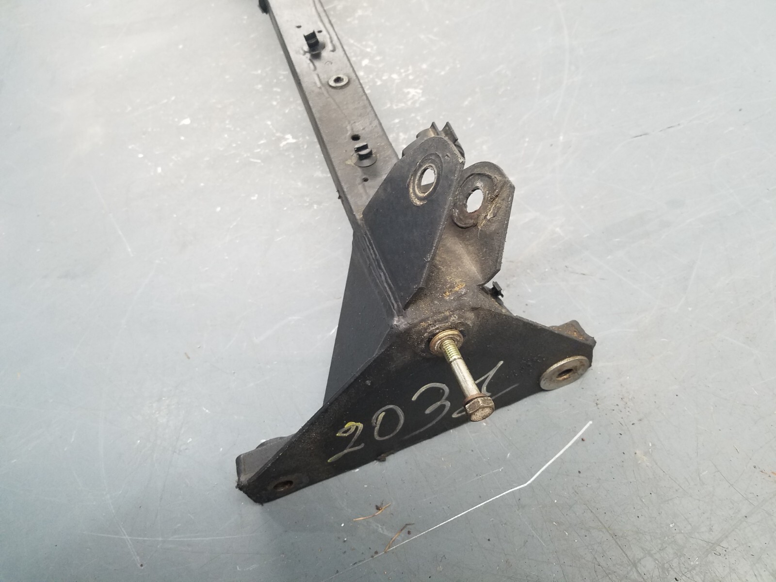 2006 01 - 06 Lamborghini Murcielago Mobile Rear Cross Member #2031 X8