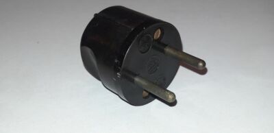 VDE Stecker 6A 250V  Bakelit Isolierstahl