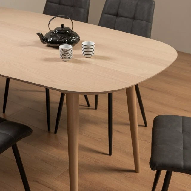Scandi oak 2024 dining table