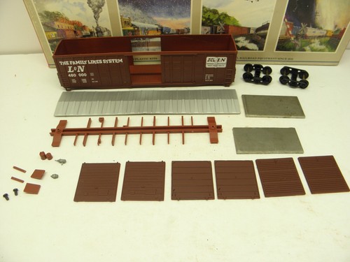 WALTHERS 50' WAFFLE SIDE BOX CAR FAMILY LINES - L&N #480000 - HO SCALE - NEW KIT | Zustand: New