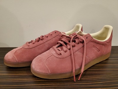 adidas gazelle trace maroon
