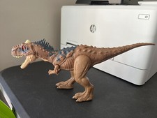 Jurassic World Dominion Roar Strikers Rajasaurus Dinosaur Action Figure