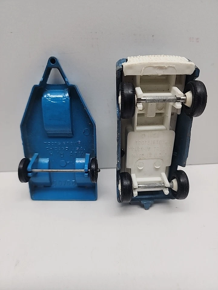 Lot Of 3 Vintage Tootsie Toy 1969 Pick-up  + 3 Trailer Made in USA Wheelie Wagon - Image 4 of 4