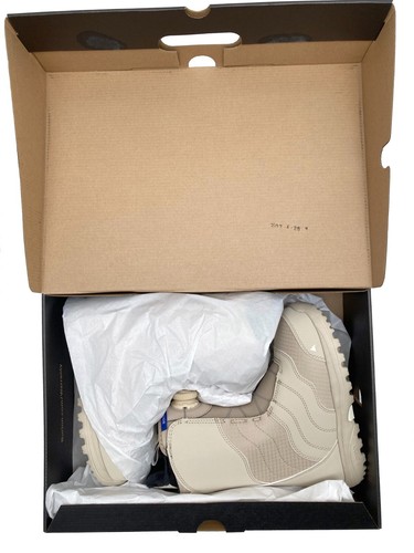 NEW 2023 Burton Mint Boa Snowboard Boots! 4 5 5.5 (Euro 34 35 36) Safari Tan - Picture 2 of 2