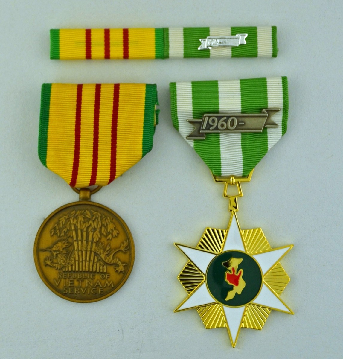Army National Guard Ribbons Vietnam War Ribbon Bar - National Defense ...
