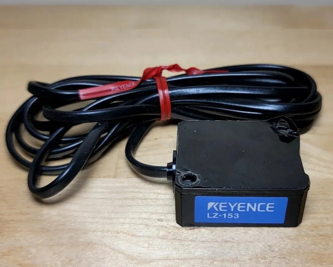 Sensor fotoeléctrico Keyence LZ-153
