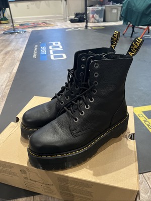 Dr Doc Martens Jadon III Sz 12 Chunky Platform 8-Eye Lace Up Boots Black Leather