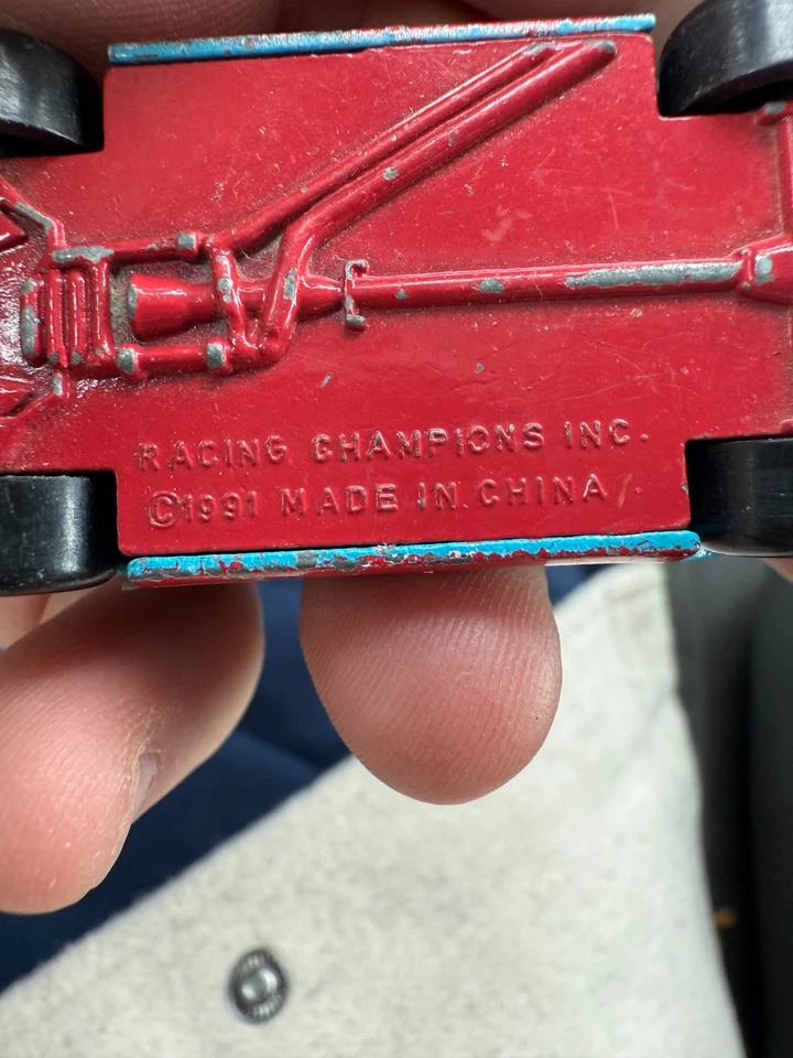 Lote diecast de 10 autos NASCAR de la década de 1990 campeones de carreras Hot Wheels Days of Thunder Foto 3 de 4