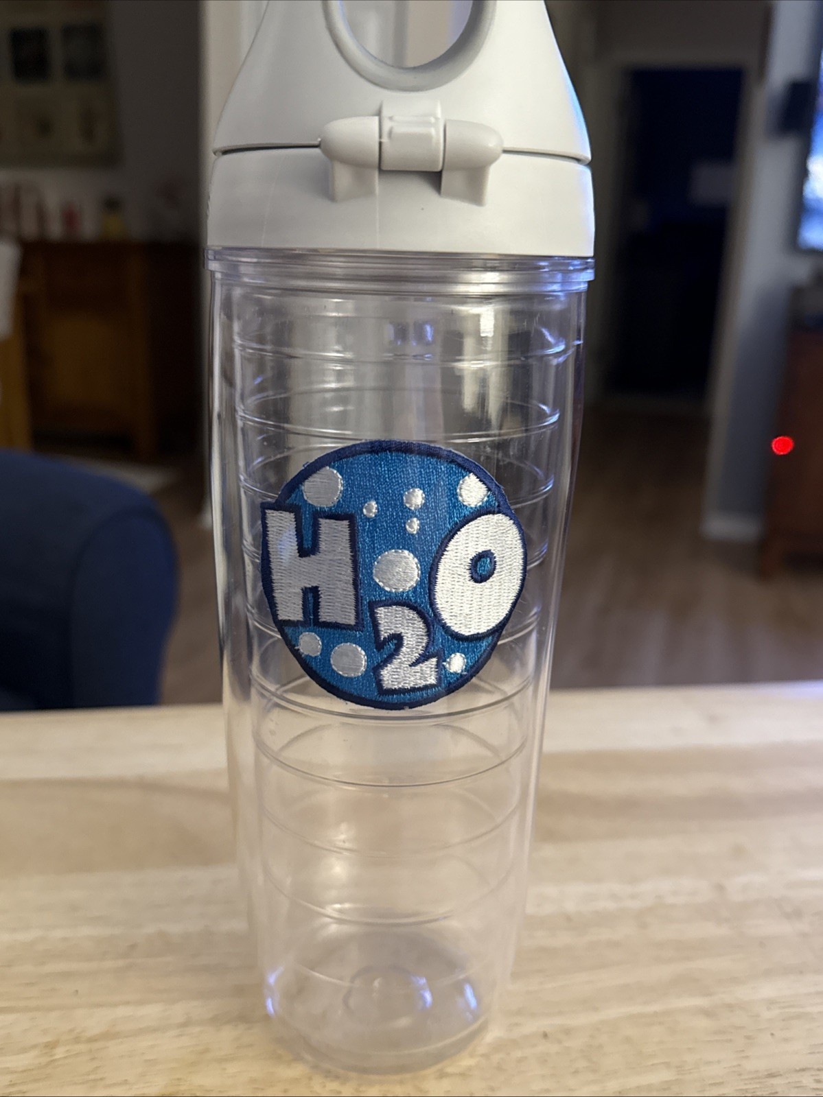 Travel Tumbler W/ Sealing Cover -h2o Logo