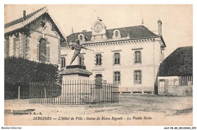 AUJP8-0581-89 - SERGINES - City Hall - statue of Blaise Rigault - la v