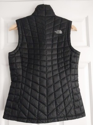 NWT The North Face Vest Womens Small Black Thermoball Quilted Puffer SMALL LOGO