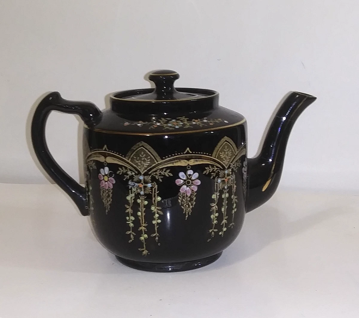 Gibson Teapot In Antique Ceramic & Porcelain Teapots & Tea Sets