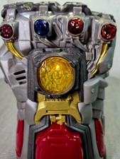 Marvel Avengers Endgame Red Infinity Gauntlet Electronic Fist w/Light Sounds