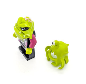 LEGO Alien Conquest Minifigure (ac003) & Clinger 7051 UFO Tripod Invader Defense