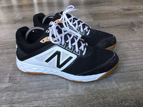 New Balance 3000v4 T3000BK4 Mens 10.5 D Baseball Turf Shoes Black Gum White