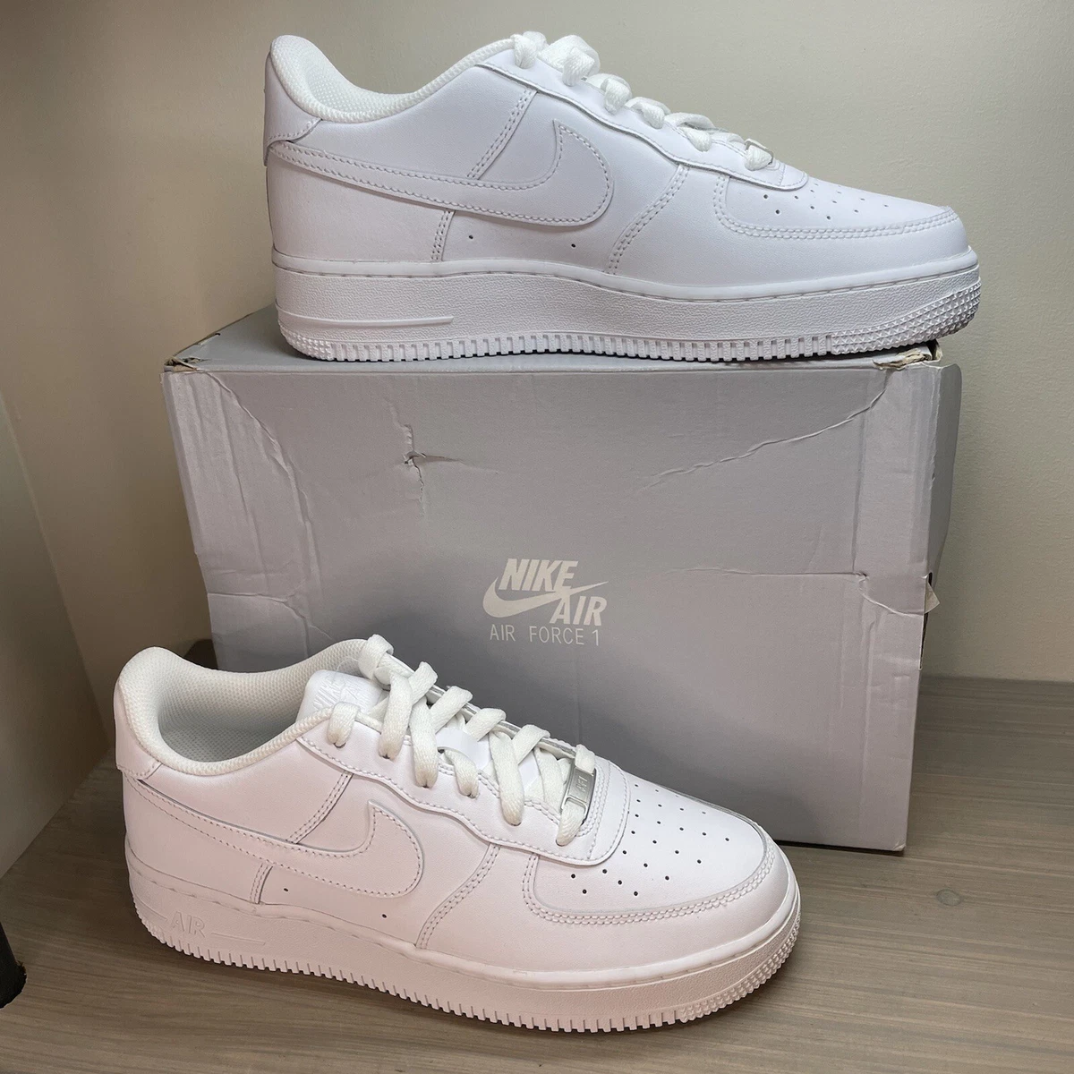 nike air force 1 shoe box