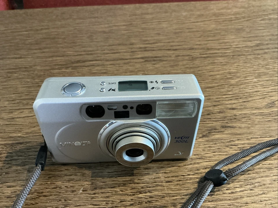 Minolta Vectis 300L Film Camera – Compact APS Photography Vintage Camera-READ - Image 4 of 4