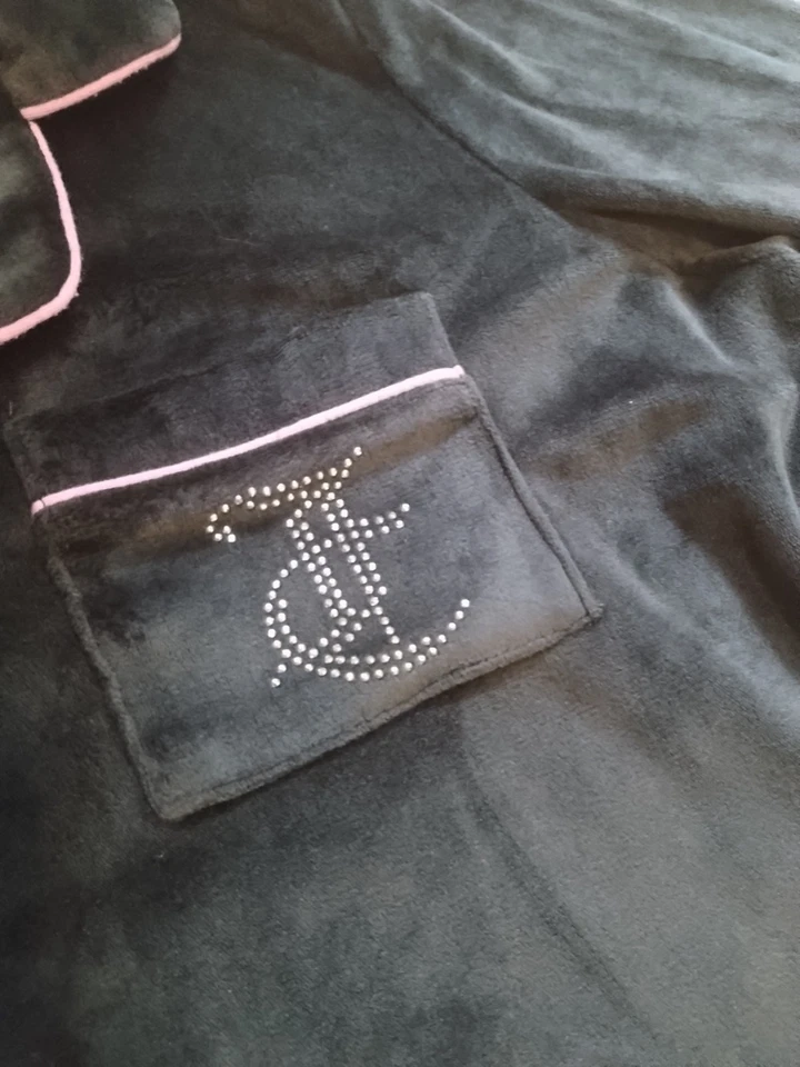 Juicy Couture Medium Pajama Set Sleepwear Black Velour Long Sleeve Wide Leg M - Image 3 of 4