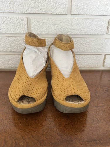 Fly London Yala Wedge Mustard/ Bubble Bee Color. Size 38 (7.5)