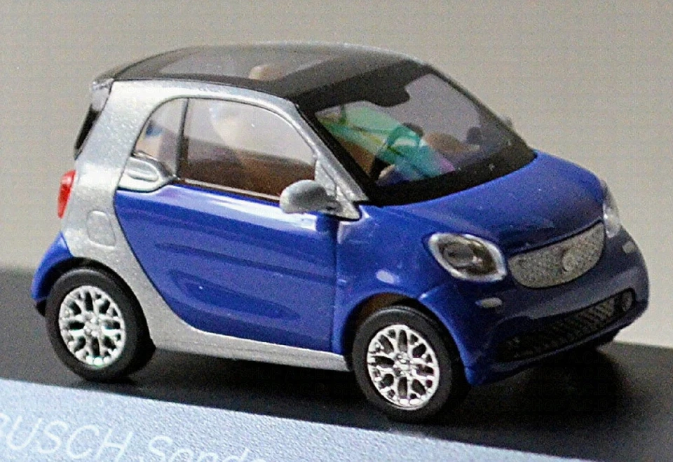 Smart Fortwo Coupe 3. Generation 2014-19 W453 Fair Toy Fair 1:87 Busch - Image 4 of 4