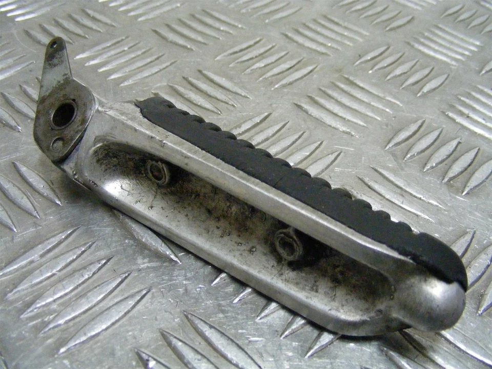 GSX600F Footrest Right Riders Genuine Suzuki 1988-1997 A034 — 第 2/4 张图片