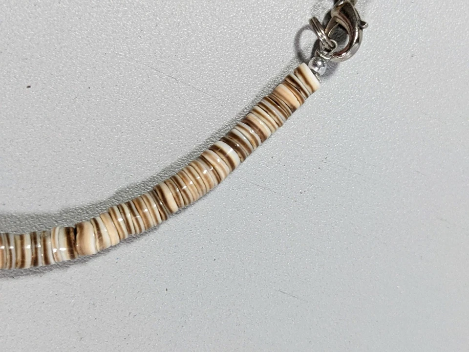 Artisan Brown Shell Ivory Color Lizard Charm Stacked Bead Ankle Bracelet 10 inch - Image 4 of 4