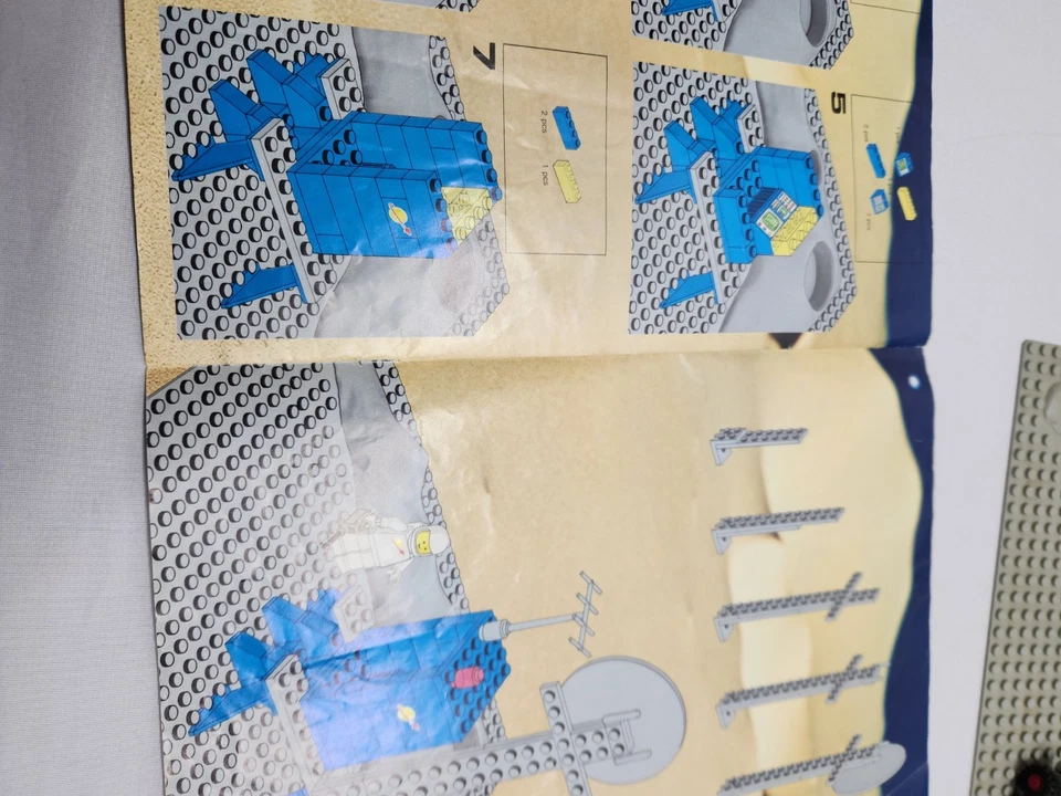 VTG LEGO 497 Galaxy Explorer Classic Space Complete With Instructions *read* - Image 4 of 4