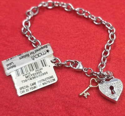 Macy's Diamond Lock @Key  Heart Bracelet (1/5Ct. T.w.) in Sterling Silver -  