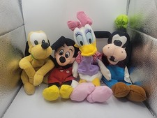 The Disney Store Mini Bean Bag Plush Mickey , Goofy , Pluto And Daisy Lot Of 4