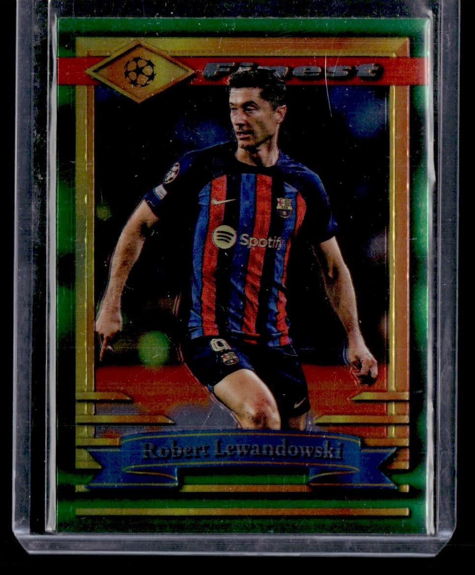 ROBERT LEWANDOWSKI 2023 TOPPS FINEST FLASHBACKS UEFA CLUB COMPETITIONS FC