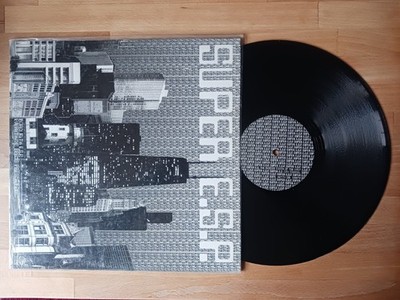 Super E.S.P.    Four Songs EP Label: Hefty Records    HEFTY 008