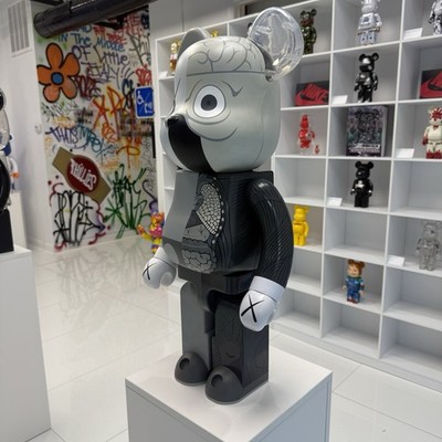 MEDICOM TOY BEARBRICK x KAWS x DISSECTED x GREY 1000% (Authentic