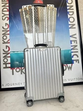 Rimowa Classic Flight 33L Silver 4-wheels Carry Case Suitcase 971.52