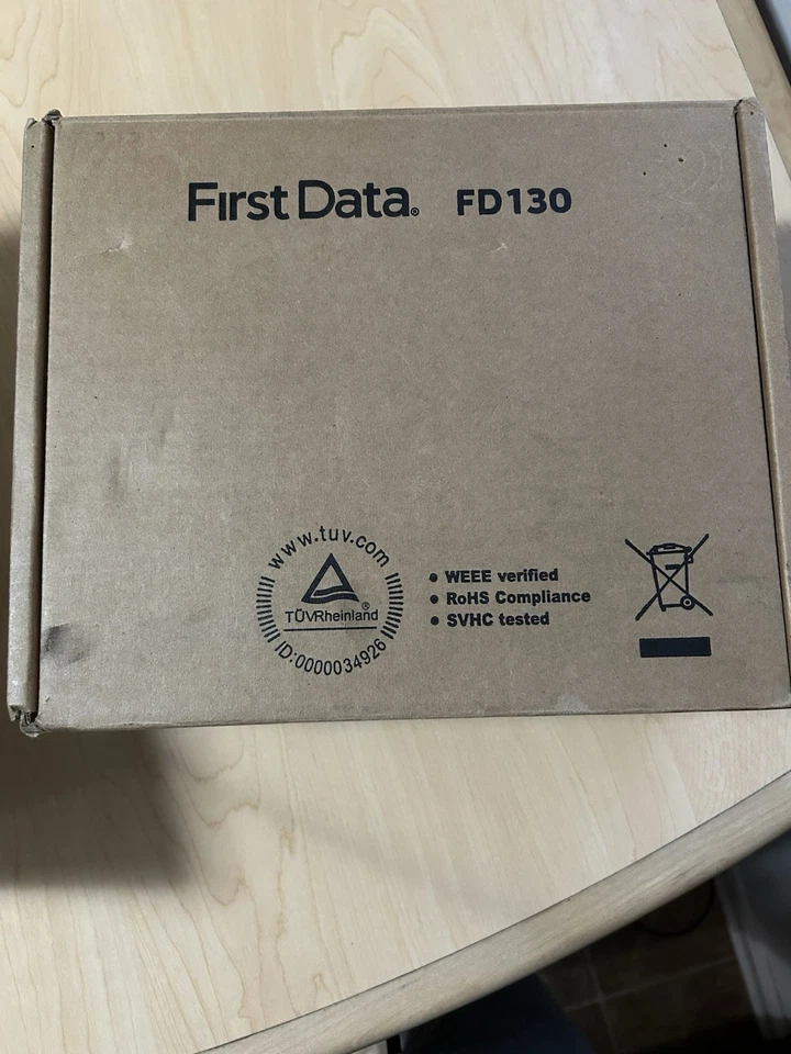 First Data - FD130 - Duo Credit/Debit Card Machine POS Terminal - Image 2 of 2